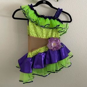 Ice /figure skating dance costume- Size S (4-6yrs)